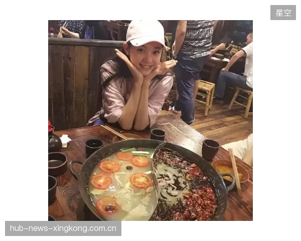 举重赛前吃火锅爆红网络，惊人表现引爆热搜——运动员的“火锅秘密”大揭秘